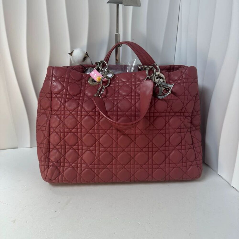 Dior Women Pre-Loved Bag Very Good Condition
